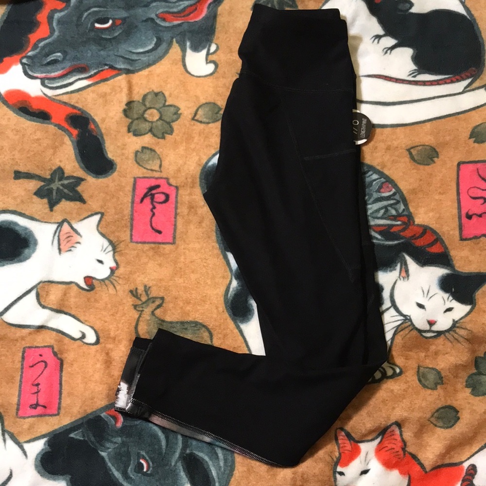 Layer 8 on the go pocket legging - Picture 2 of 5